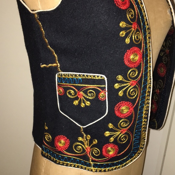 Vintage 1970’s Turkish Hand Embroidered Soutache Vest - Picture 9 of 16